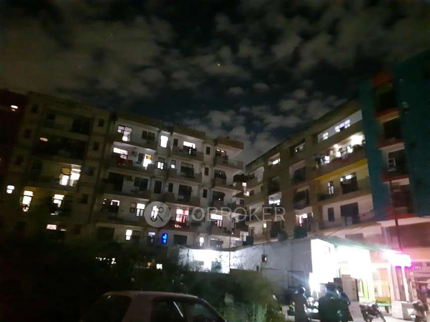 1 BHK Flat In Sukh Sagar Apartment for Rent  In Sector 73