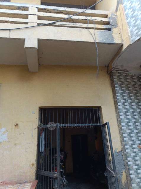 1 RK Flat for Rent  In Sector 110