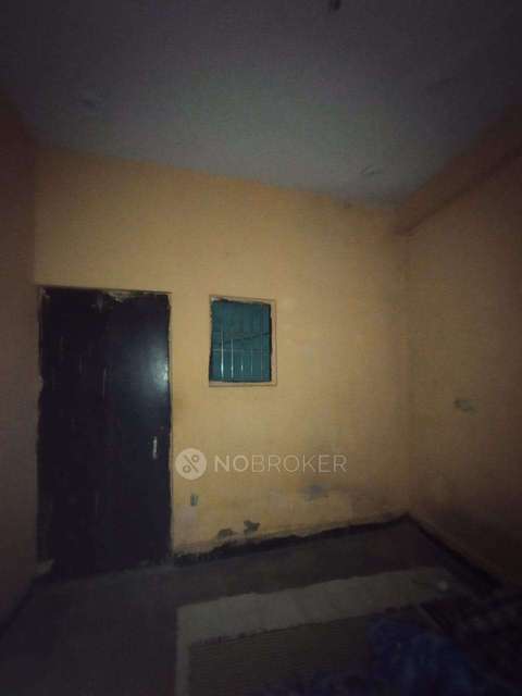 1 RK Flat In Standalone for Rent  In Sector 63