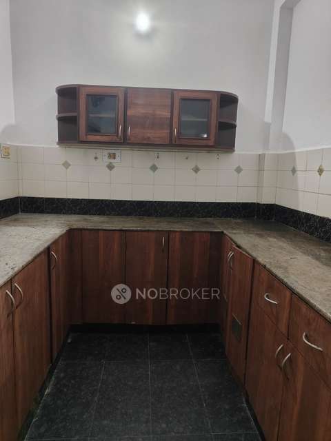 2 BHK Flat In Neelkanth Apartments For Sale  In Kotturpuram