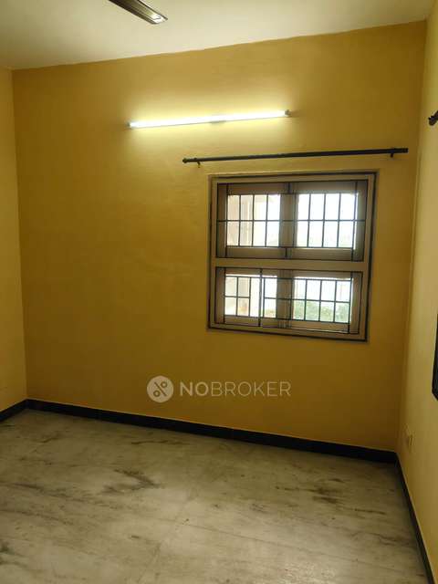 2 BHK Flat In Neelkanth Apartments For Sale  In Kotturpuram