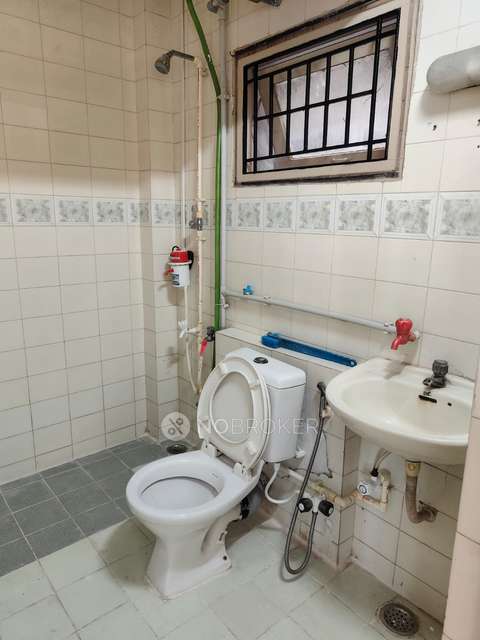 2 BHK Flat In Neelkanth Apartments For Sale  In Kotturpuram