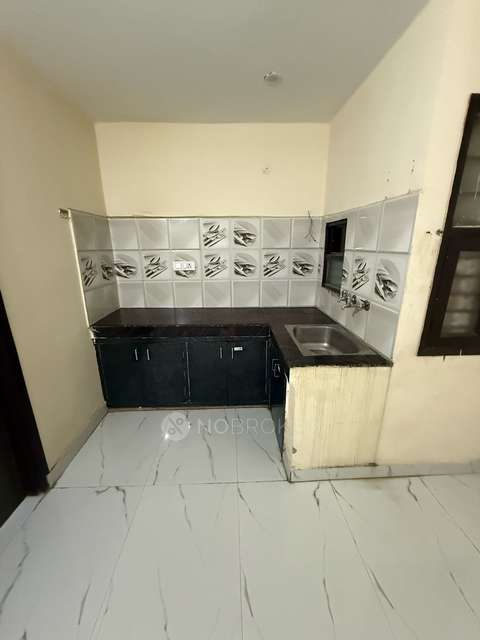 1 BHK Flat In Standalone Building  for Rent  In Mahipalpur