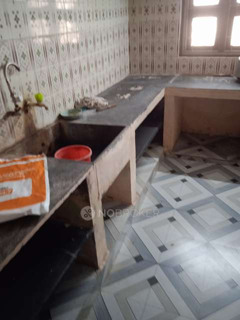 2 BHK Flat In Tamil Nadu Housing Board 260 Lig Flats Korattur for Rent  In L374, Central Ave, Tnhb Colony, Venkatraman Nagar, Korattur, Chennai, Tamil Nadu 600050, India