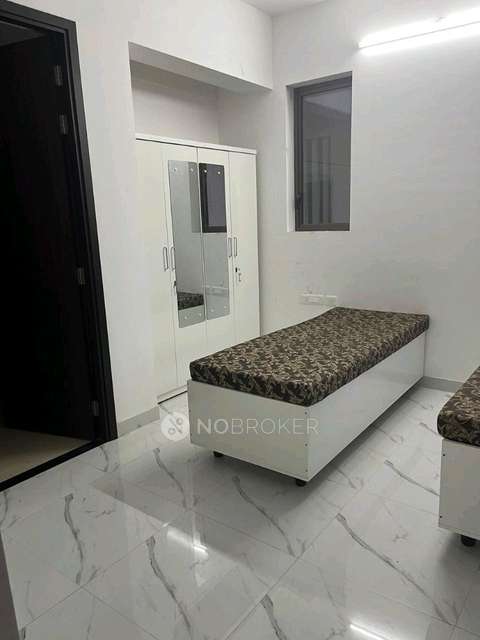 PG for Anyone in Viviana Mall