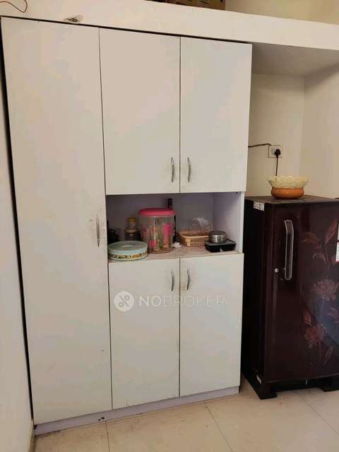 Shared Room for Female In 2 BHK  In Raheja Vistas Phase 3 In Mohammed Wadi