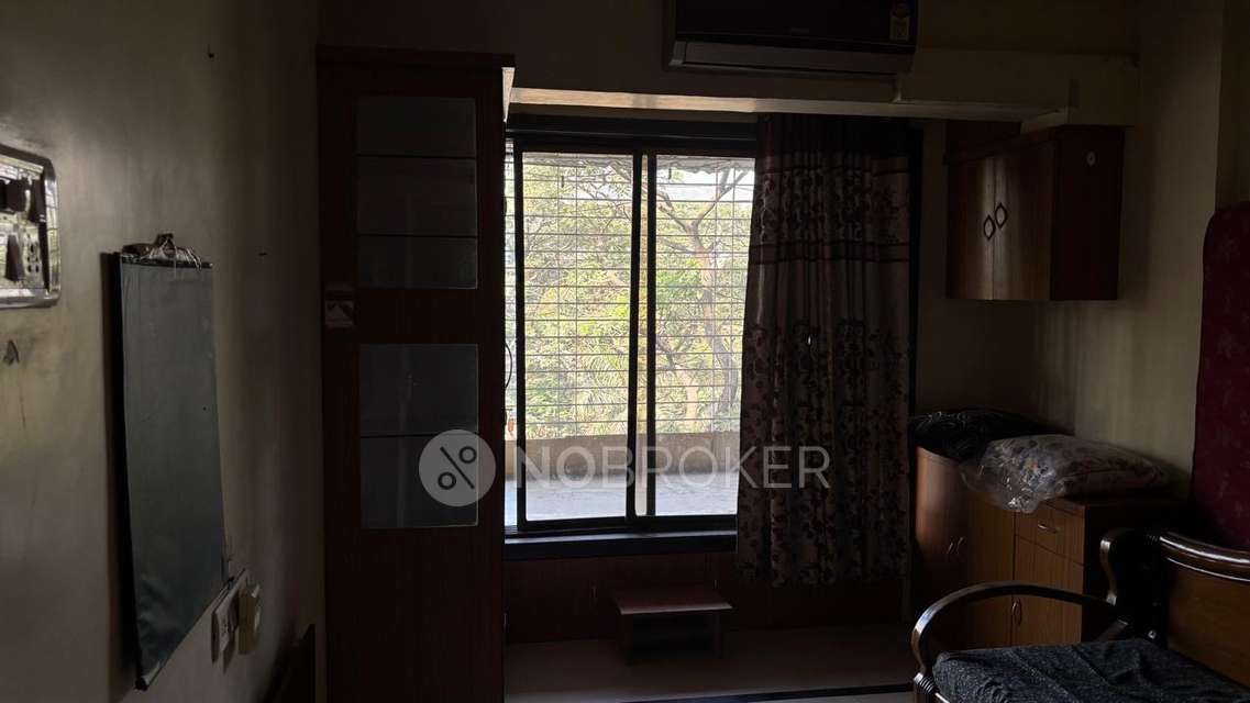 Single Room for Male In 3 BHK  In Hariom Heritage Chs Ltd, Sector 21 In Sector 21