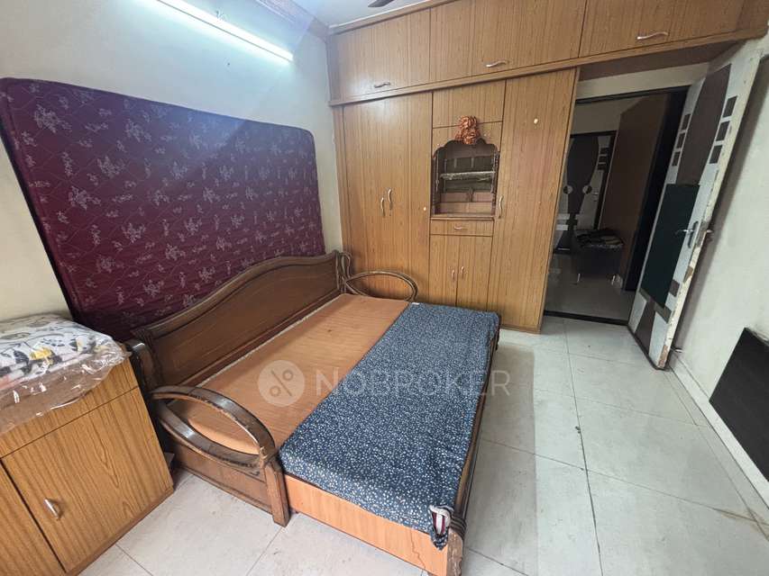 Single Room for Male In 3 BHK  In Hariom Heritage Chs Ltd, Sector 21 In Sector 21