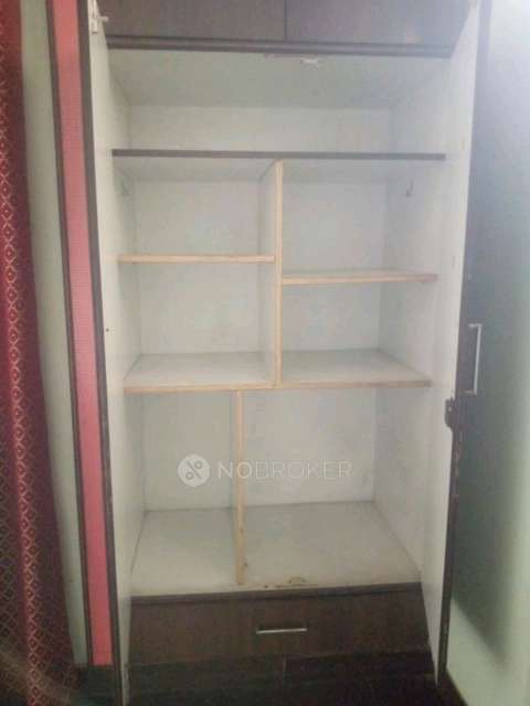 2 BHK Flat In Gardenia Square 1 for Rent  In Crossings Republik