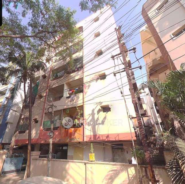 2 BHK Flat In Sri Nidhi And Sri Padha For Sale  In Amberpet