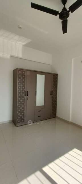 2 BHK Flat In The Central Park, Pimpri-chinchwad for Rent  In Runwal Pune