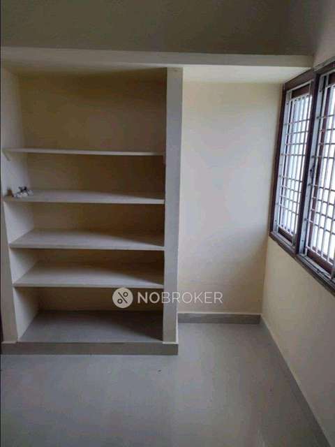 2 BHK Flat In Sri Lakshmi Narayana Flats For Sale  In Iyyappanthangal