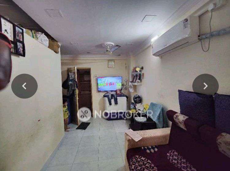 1 BHK Flat In Building No. 9, Malad Shree Sai Chs Ltd for Lease  In Csr Complex