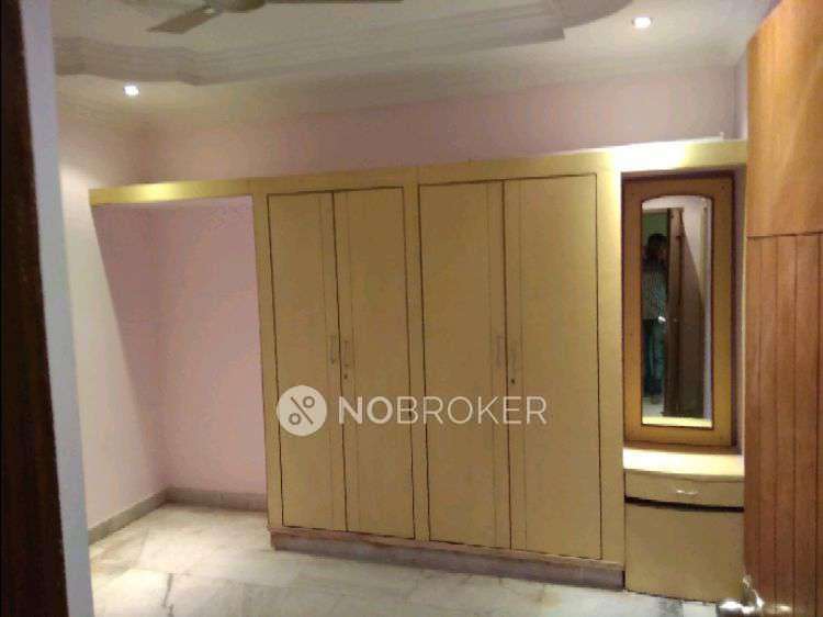 3 BHK Flat In Sree Rama Towers For Sale  In Sree Rama Towers, Opp Sbi, Miyapur, Mumbai Highway