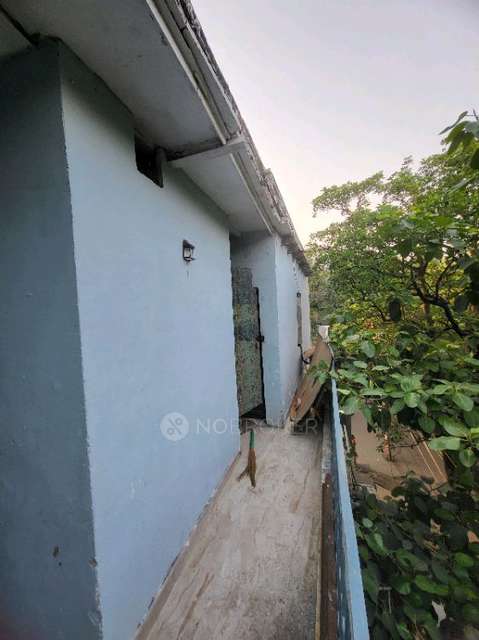 3 BHK Flat In Lajpat Nagar 4 for Rent  In E-202, Block E, Amar Colony, Lajpat Nagar, New Delhi, Delhi 110024, India