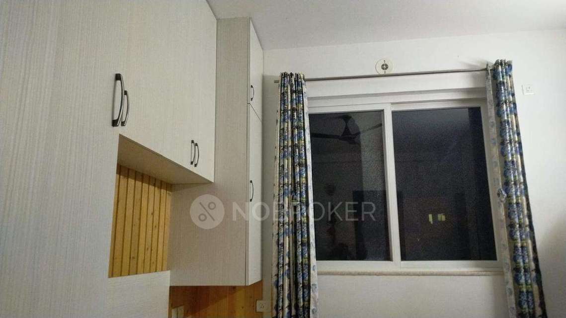 2 BHK Flat In Prestige Misty Waters for Rent  In Hebbal