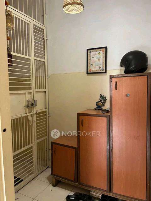 Shared Room for Female In 2 BHK  In Krushnai Complex In Karve Nagar