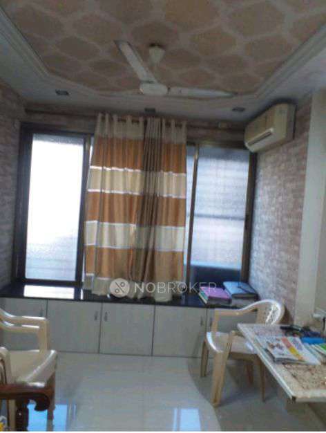 1 BHK Flat In Nav Swa Gharkul Chs For Sale  In Santacruz East