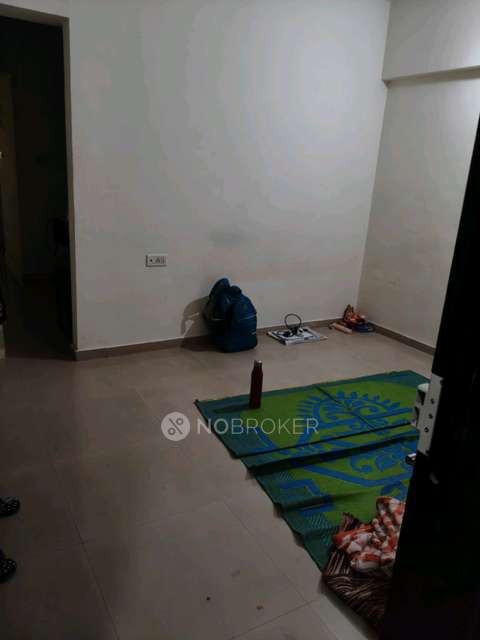 Shared Room for Female In 1 BHK  In Nisarg Meadows In Wakad