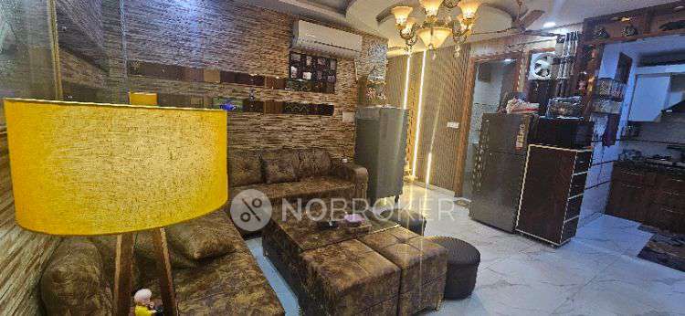 3 BHK Flat In Shri Ram Apartment For Sale  In Shop No 228, Near Shri Ram Chowk, Mohan Garden, Block H, Bhagwati Garden, Uttam Nagar, New Delhi, Delhi, 110059, India