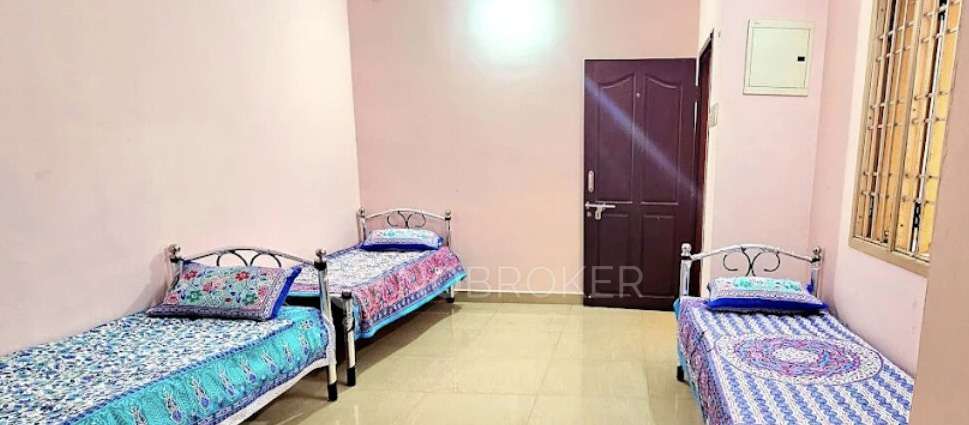 PG for Girls in Medavakkam