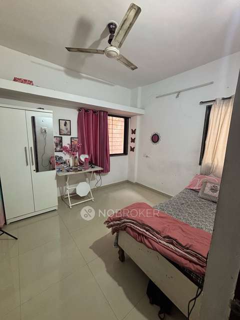 Single Room for Female In 1 BHK  In Yashwant Building  In Karve Nagar