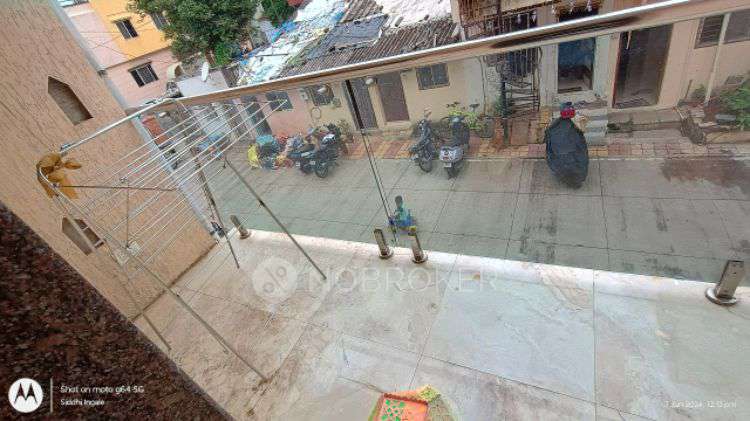 Shared Room for Female In 1 BHK  In Parvati Paytha