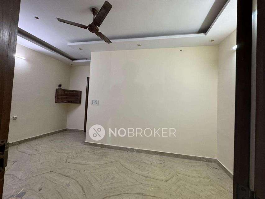 3 BHK Flat For Sale  In Mansarovar Garden