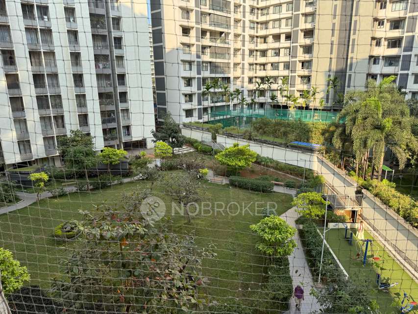 2 BHK Flat In Mahalaxmi Towers  For Sale  In Andheri West