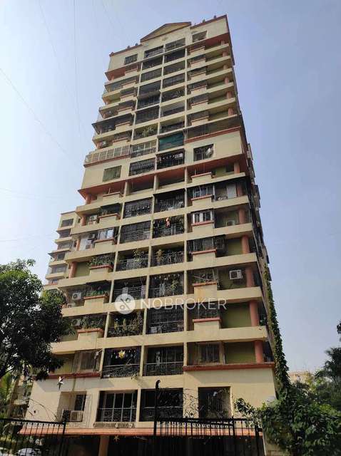 2 BHK Flat In Greenpark for Rent  In Raheja Estate