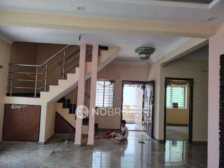 4 BHK Flat for Rent  In Kalkere