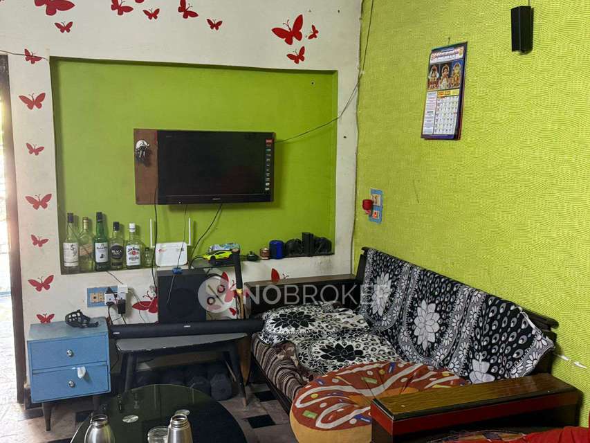 Shared Room for Male In 2 BHK  In Kphb Phase 2, Kukatpally