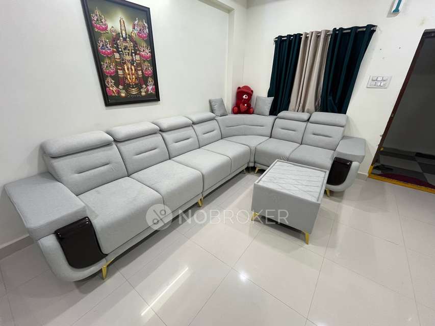 3 BHK Flat In Mathrubhuumi Vnr Towers For Sale  In Mahadevapuram