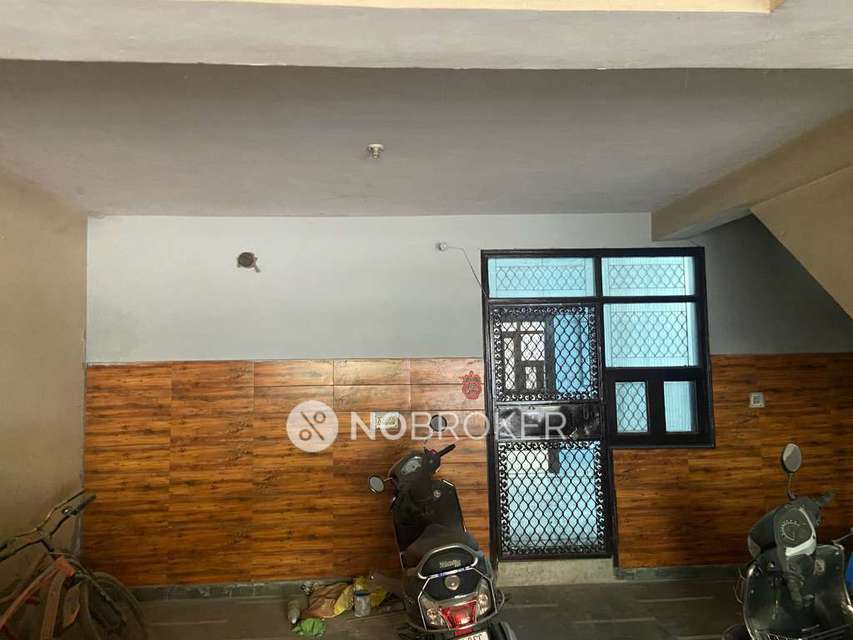 2 BHK Flat In 2bhk Ground Floor for Rent  In Kumar Dairy