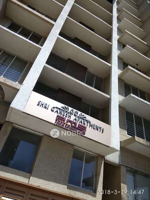 Single Room for Male In 2 BHK  In Poddar Shri Ganesh Apartments, Goregaon West In Goregaon West