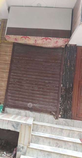 Shop in Sultanpuri, Delhi for Rent 