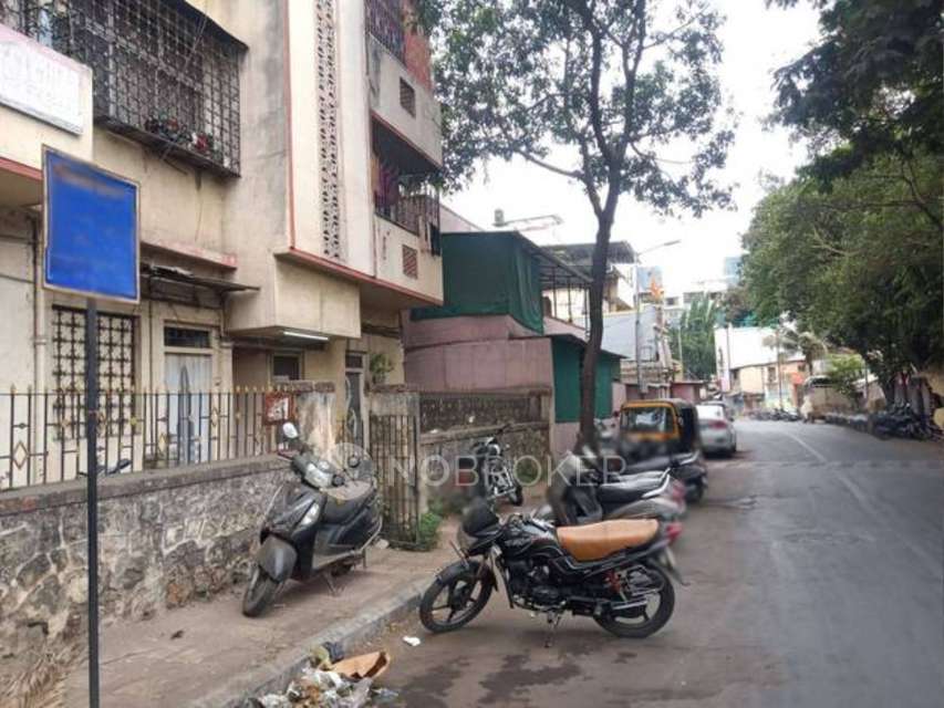 Shop in Ghorpade Peth, Swargate, Pune for Rent 