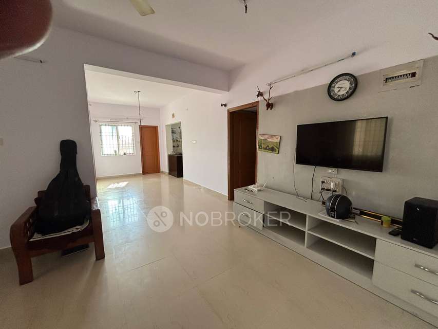 2 BHK Flat In G K Meadows for Rent  In Gk Meadows