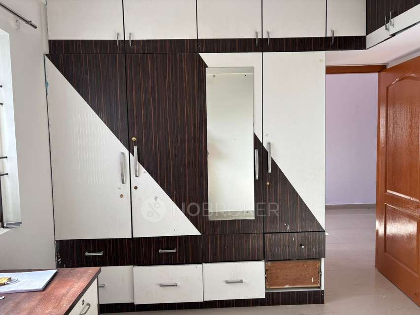 2 BHK Flat In G K Meadows for Rent  In Gk Meadows