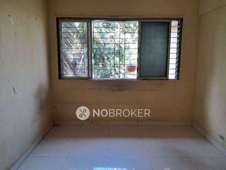 1 BHK Flat In Aparnaraj Chs For Sale  In  Kalwa, 