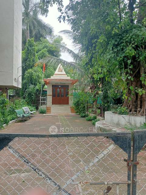 Single Room for Male In 2 BHK  In Ganraj Estate In Hadapsar