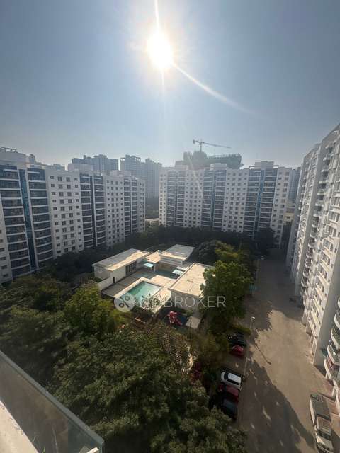 Shared Room for Female In 2 BHK  In Megapolic Sparklet In  Hinjawadi