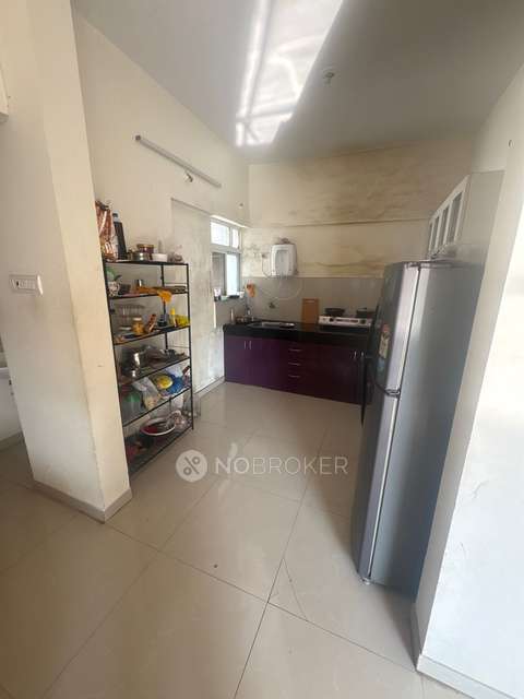 Shared Room for Female In 2 BHK  In Megapolic Sparklet In  Hinjawadi