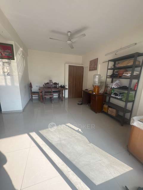 Shared Room for Female In 2 BHK  In Megapolic Sparklet In  Hinjawadi