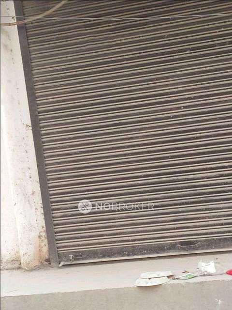 Shop in Nawada , Delhi for Rent 