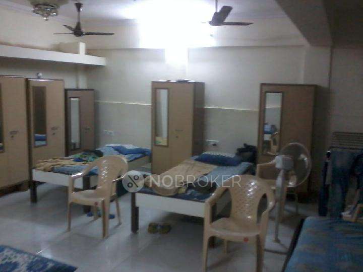 PG for Boys in Borivali West