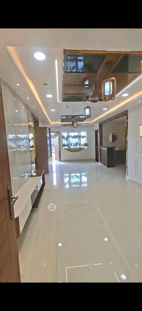 3 BHK Flat In Smr Vinay Iconia for Rent  In 136, Gachibowli - Kondapur Rd, Sri Maruthi Nagar Colony, Gachibowli, Hyderabad, Serilingampalle (m), Telangana 500019, India