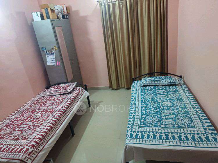 Single Room for Male In 1 RK  In Shreewas, Rahatani In Pimple Saudagar