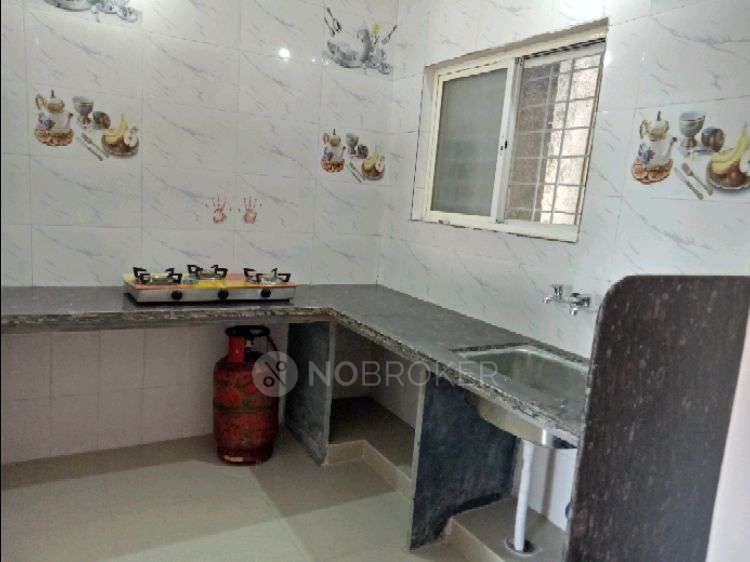 Single Room for Male In 1 RK  In Shreewas, Rahatani In Pimple Saudagar