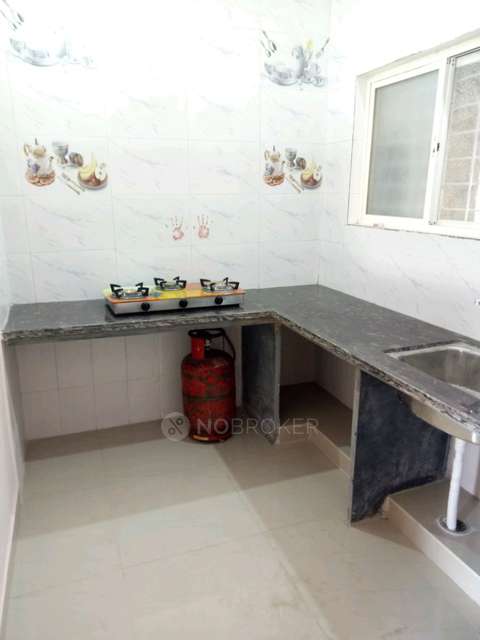Single Room for Male In 1 RK  In Shreewas, Rahatani In Pimple Saudagar